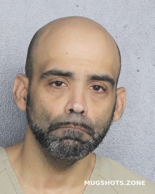 Lugo Kenneth Shawn 08312022 Broward County Mugshots Zone 3323