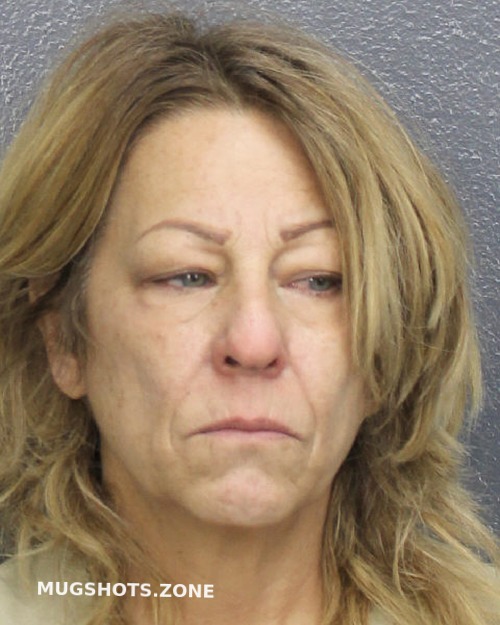 DUGAN DONNA SUSAN 10/30/2022 Broward County Mugshots Zone