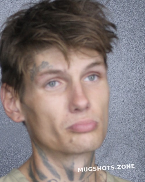 WHITE ZAYNE PAPE 12/21/2022 Broward County Mugshots Zone