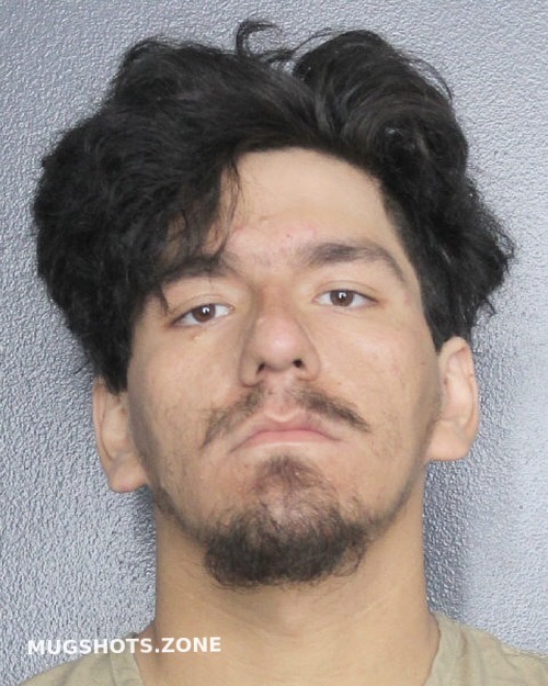 ENCALADA ALFREDO JAVIER 01/18/2023 Broward County Mugshots Zone