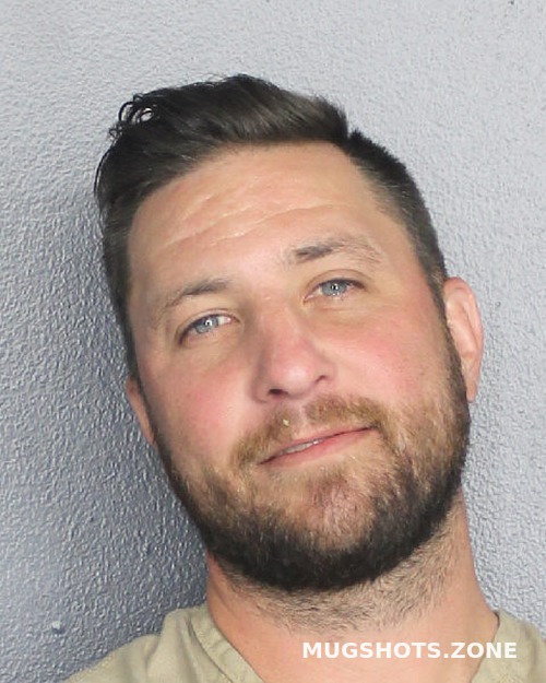 SHERMETT JOSHUA PAUL 07/01/2023 Broward County Mugshots Zone