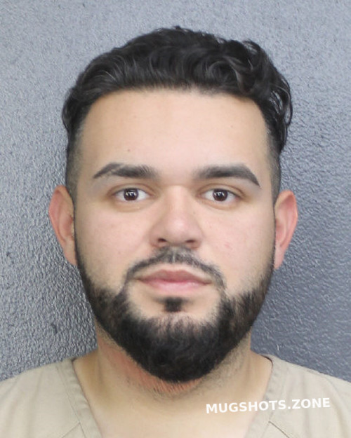 ECHEVARRIA COLON ADRIAN ALEJANDRO 04/23/2024 - Broward County Mugshots Zone