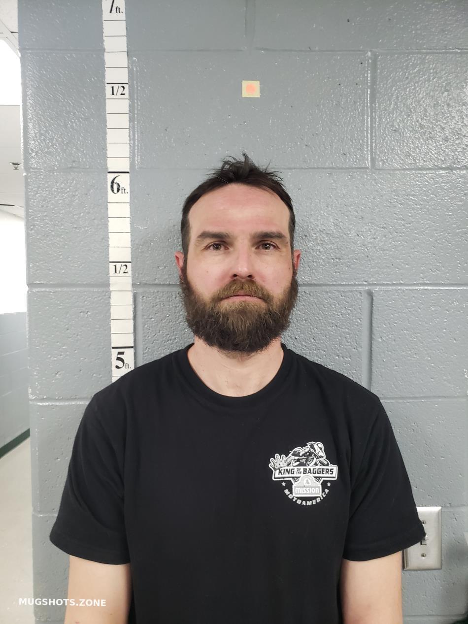 Vessels Christopher 04032023 Bullitt County Mugshots Zone 