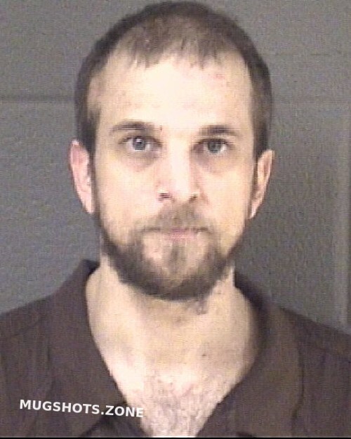 MCGINNIS DANIEL 05/11/2021 County Mugshots Zone