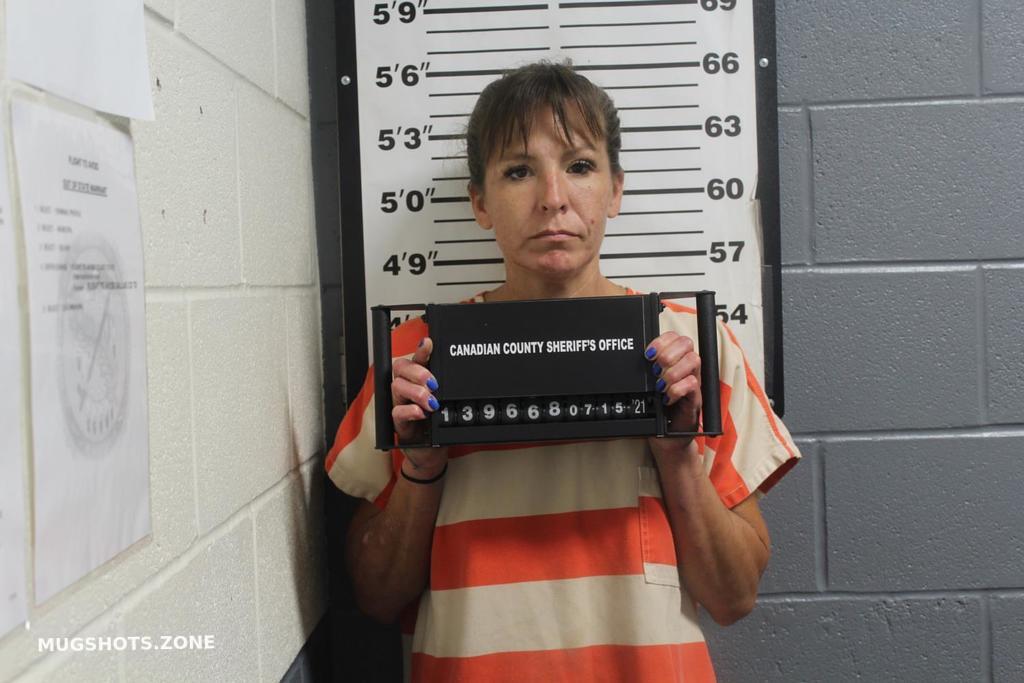 SHAW STACY LYNN 12/01/2022 Canadian County Mugshots Zone