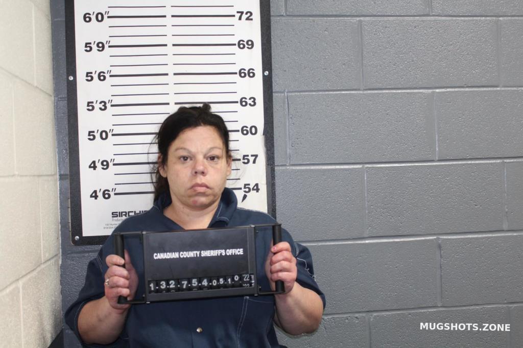QUALLS ALICIA HOPE 12/16/2022 Canadian County Mugshots Zone