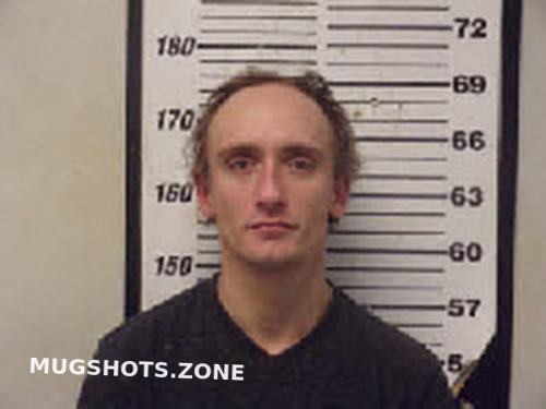 Elliott David Zachary 12 02 2021 - Carteret County Mugshots Zone