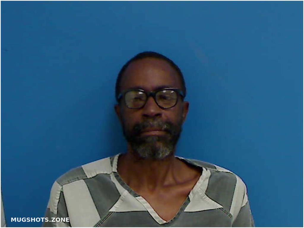 CORNWELL DARRELL LAMONT 12/17/2021 Catawba County Mugshots Zone