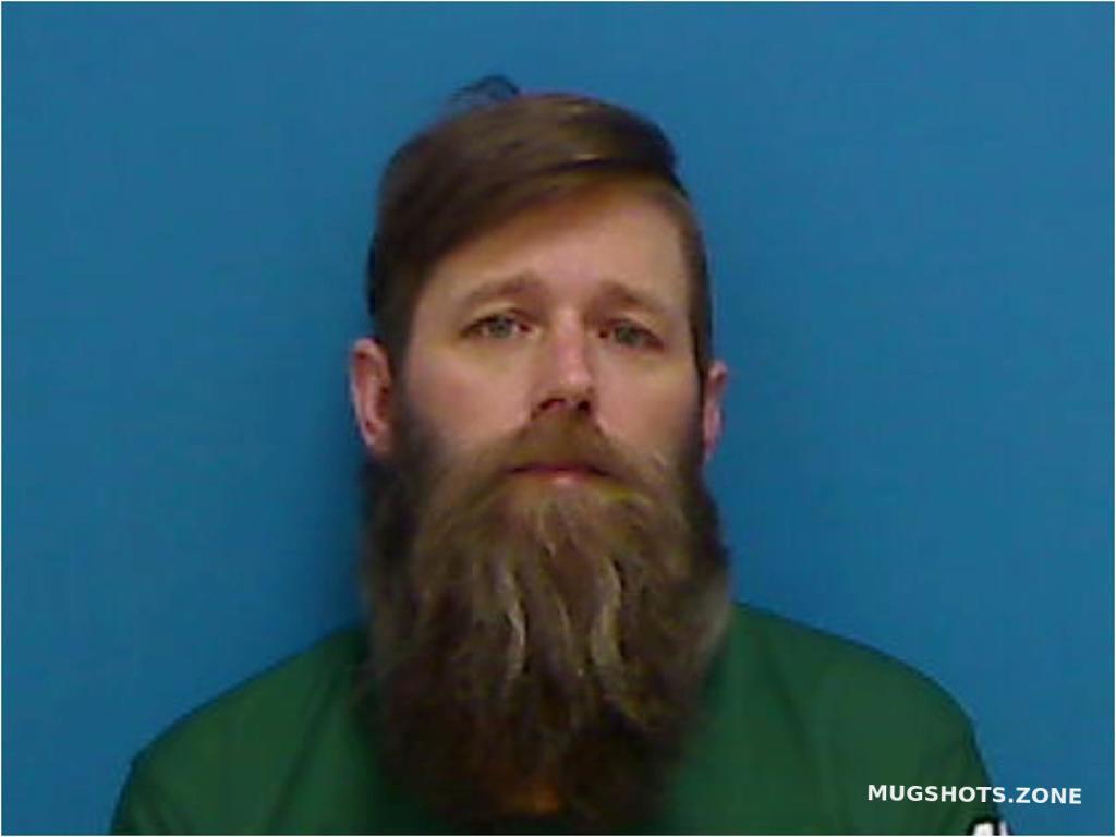 THOMPSON JONATHAN ADRIAN 11/11/2022 Catawba County Mugshots Zone