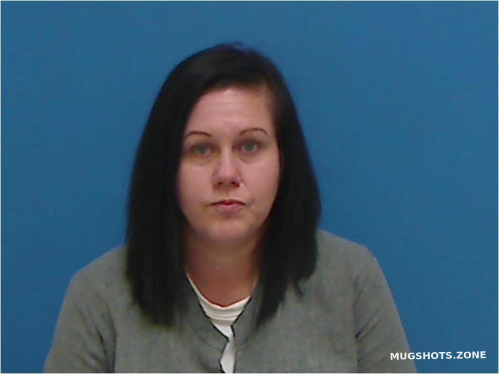 Reynolds Amber Renee 12 02 2022 Catawba County Mugshots Zone