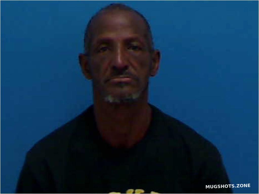 IZARD THOMAS LEE 03/31/2023 Catawba County Mugshots Zone