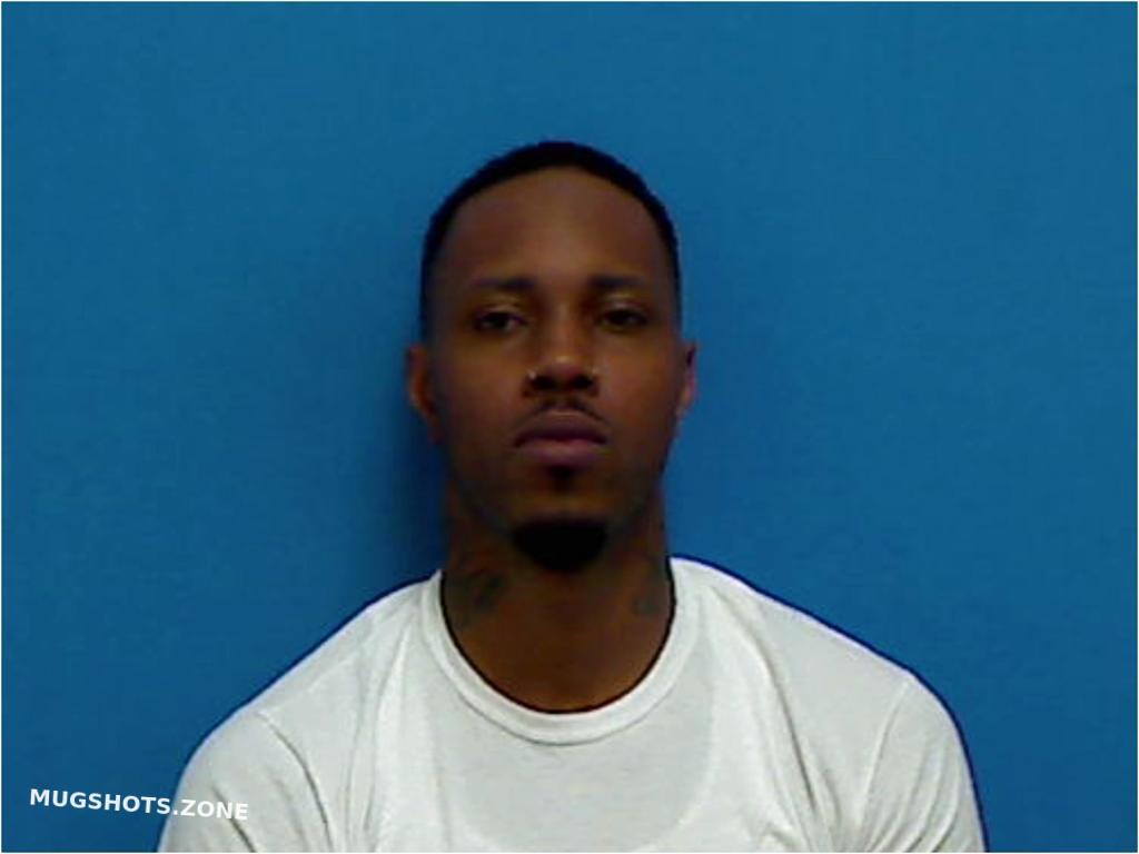 WEAVER JAMARIO DEMONTAE 05/29/2023 Catawba County Mugshots Zone