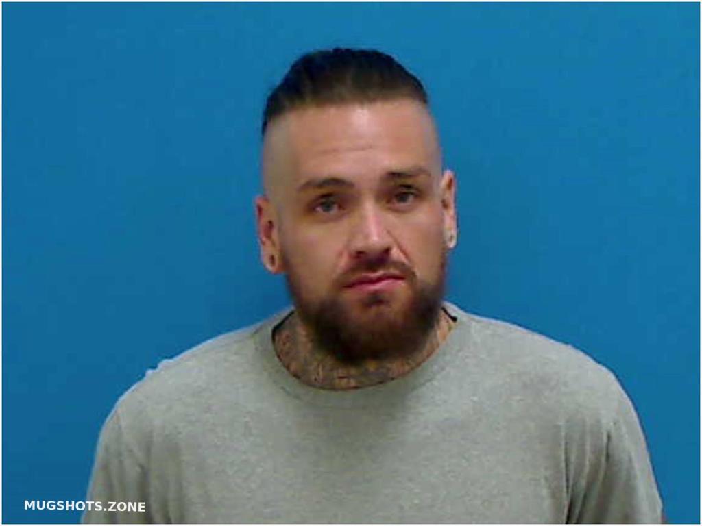 DAVIS RYAN ADRIAN 08/03/2023 - Catawba County Mugshots Zone