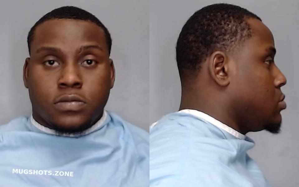 Travis Christopher Dwayne 10 26 2022 Champaign County Mugshots Zone