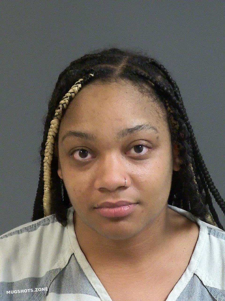 HARRIS DARESHA SHARIANJANAE 05/19/2021 - Charleston County Mugshots Zone