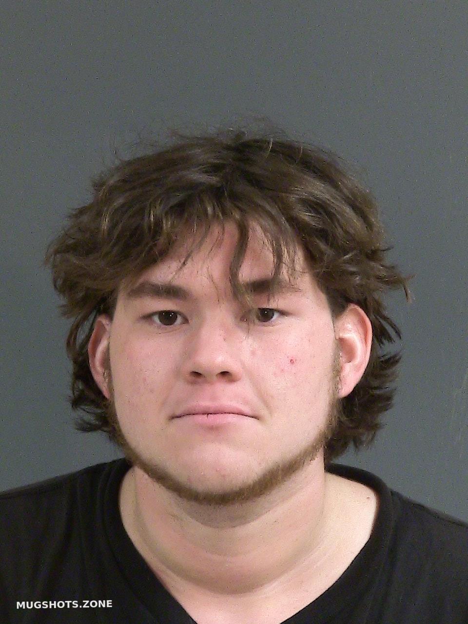 JOHNSON TYLER WINDELL 12/10/2022 Charleston County Mugshots Zone