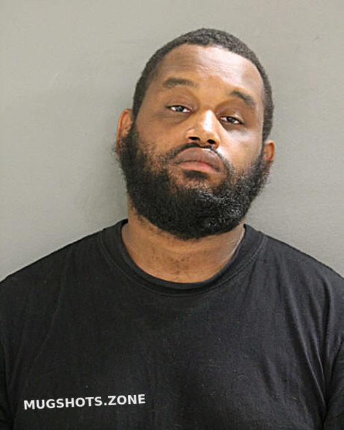 DEVON ANTHONY REYNOLDS 04/27/2021 - Chicago Mugshots Zone