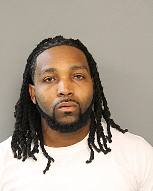 JAVAR L LLOYD 11/07/2021 - Chicago Mugshots Zone