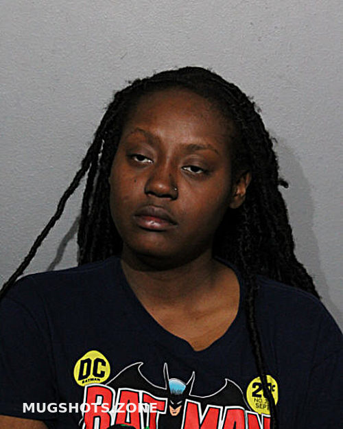 BRIANA C WILLIAMS 05/19/2022 - Chicago Mugshots Zone