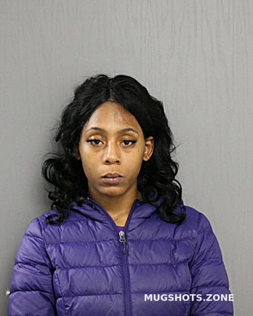 FELICIA R SCOTT 04/24/2023 - Chicago Mugshots Zone