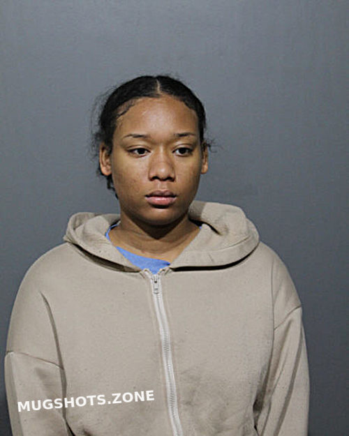 RAYANNA DENISE ROSE THOMAS 03/27/2024 - Chicago Mugshots Zone