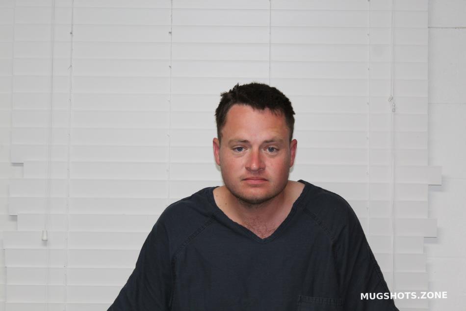 MCVEY PERRY MICHAEL 04/25/2023 Christian County Mugshots Zone