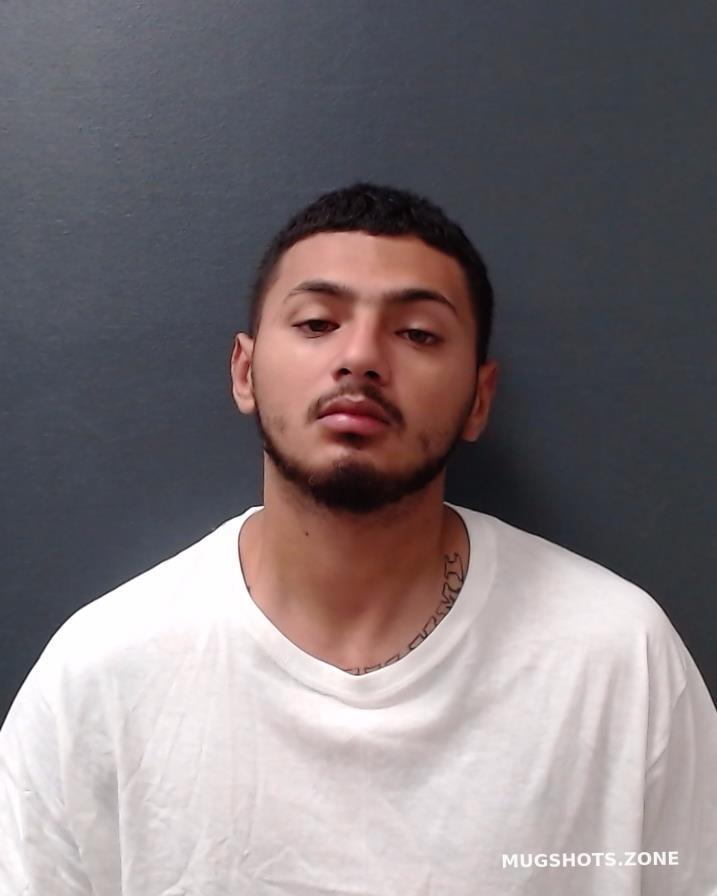 AGUIRRE LUIS LAURO 12/07/2022 - Comal County Mugshots Zone