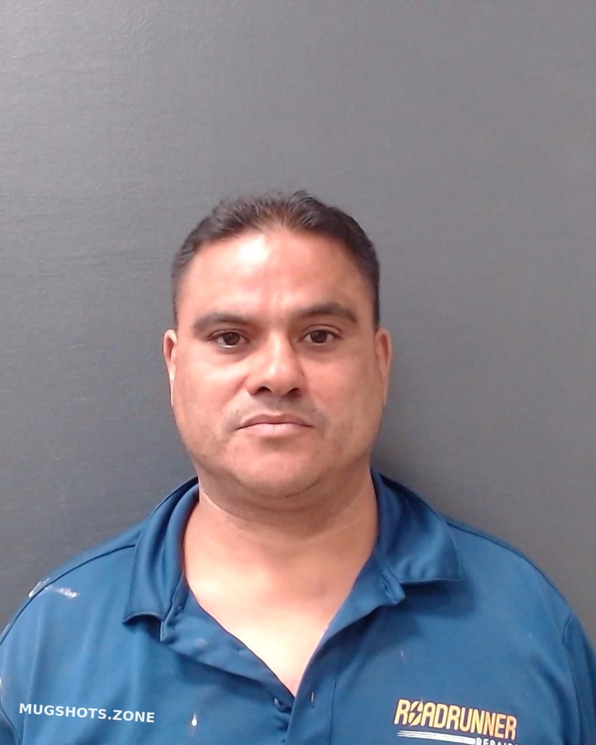 DE LA GARZA JOSE MANUEL 08/21/2023 - Comal County Mugshots Zone