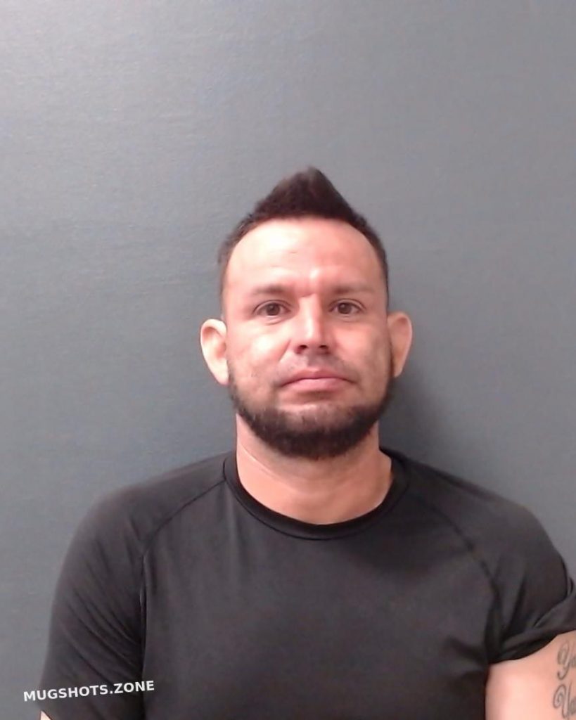 URIBE EDUARDO ALONSO 08/27/2023 Comal County Mugshots Zone