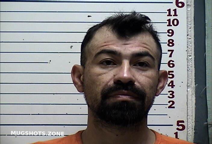 Vasquez Daniel Ray 06092021 Comanche County Mugshots Zone 9487