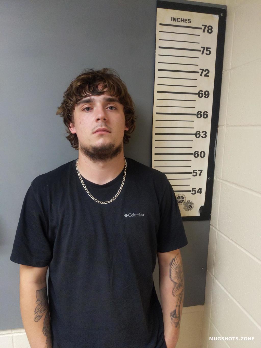 MOSS DEREK WAYNE JR 08/04/2022 - Covington County Mugshots Zone