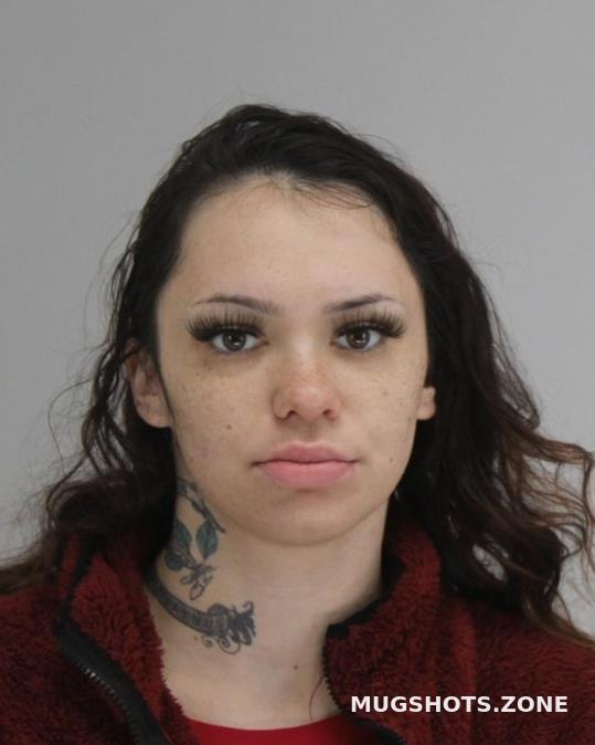 GARRETT TARYN 01/02/2022 - Dallas County Mugshots Zone