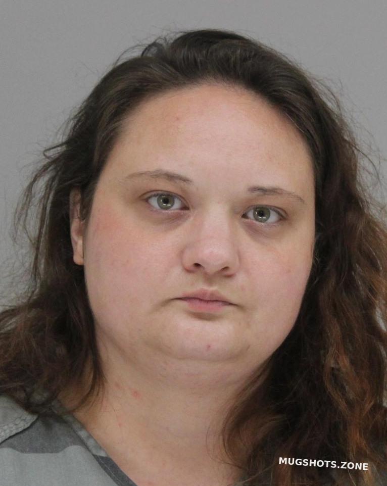 REYNOLDS ROXANNE 09/01/2022 Dallas County Mugshots Zone
