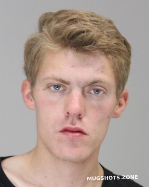 LAWSON ERIN 05/18/2023 Dallas County Mugshots Zone