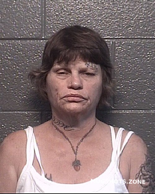 MOORE KIMBERLY SIGMON 08/05/2022 Danville Mugshots Zone