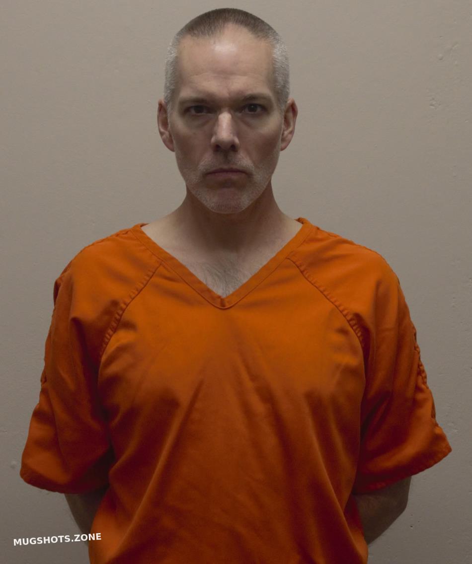 HOYT JONATHAN W 04/26/2023 Daviess Dekalb Regional Jail Mugshots Zone