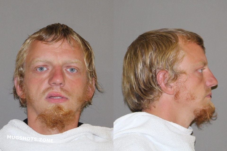 RICHARD WELDON EUGENE JR. 04/20/2021 Denton County Mugshots Zone