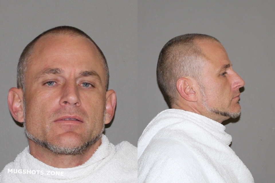 GRIFFITHS MATTHEW 11/30/2021 Denton County Mugshots Zone