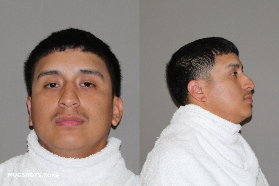 Sifuentes Carlos Ignacio 05 21 2022 - Denton County Mugshots Zone