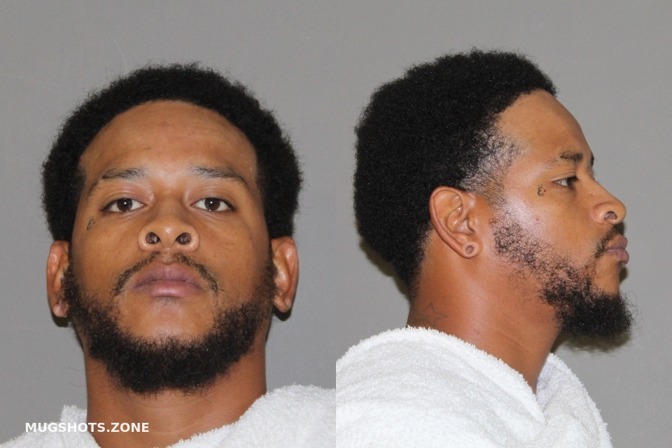 Castillo Darrell Dewayne 08242022 Denton County Mugshots Zone 4883