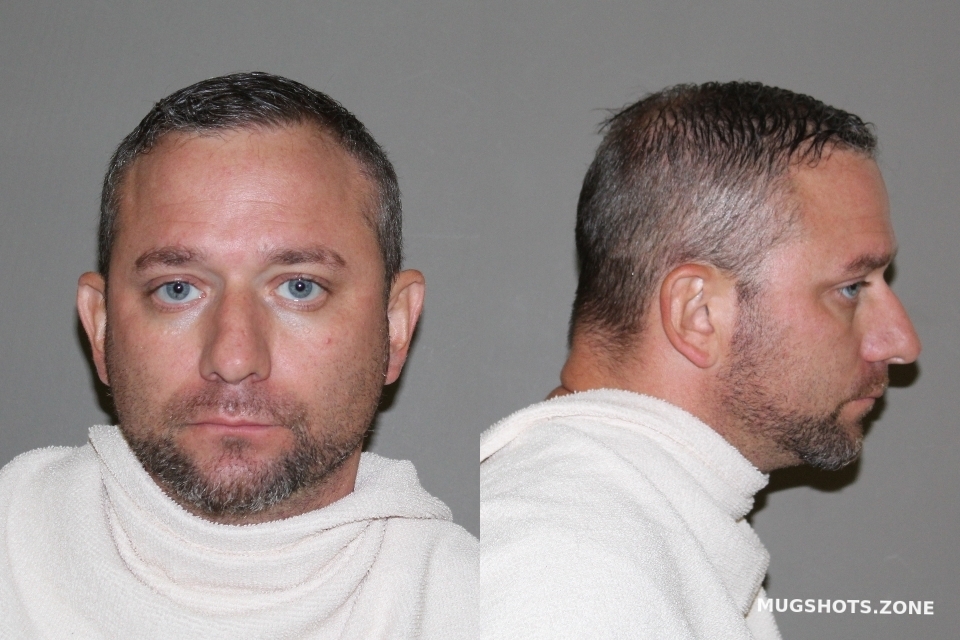 BARNES THALES GORDON II 10/27/2022 Denton County Mugshots Zone