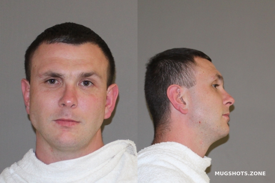 HOWARD DAKOTA VAUGHN 04/12/2023 Denton County Mugshots Zone