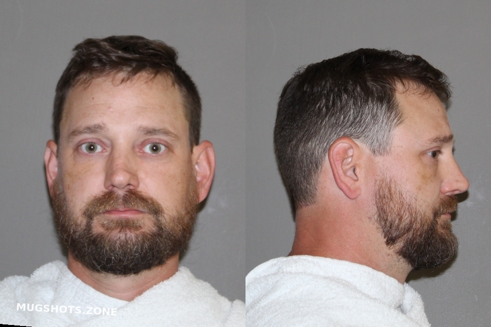 GUYTON BEAU AUSTIN 05/13/2023 Denton County Mugshots Zone