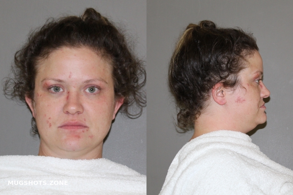 FLOM HALEY RENAE 09/26/2023 - Denton County Mugshots Zone