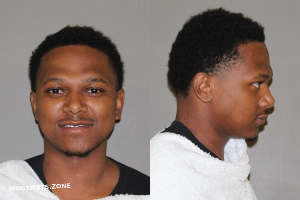 Brown Savion Demarius 10282023 Denton County Mugshots Zone 3841