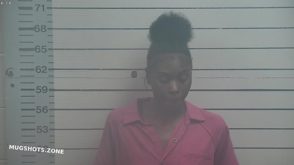 MCALLISTER SHAYLA ANGELIQUE 06/26/2021 - Desoto County Mugshots Zone