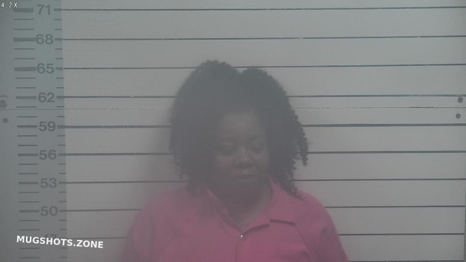 SMITH MARILYN DENISE 02/25/2022 - Desoto County Mugshots Zone