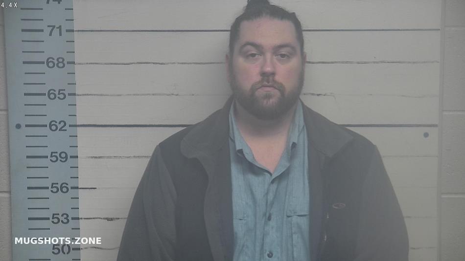 SHARKEY MARSHALL III 12/01/2022 Desoto County Mugshots Zone