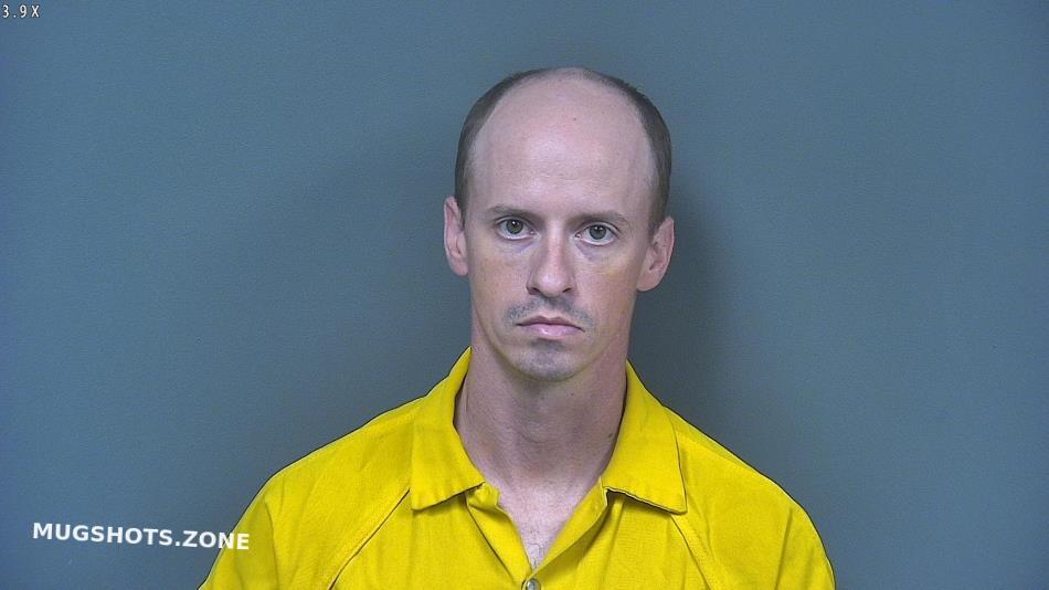 GLOVER BENJAMIN JAY 10/23/2023 Desoto County Mugshots Zone