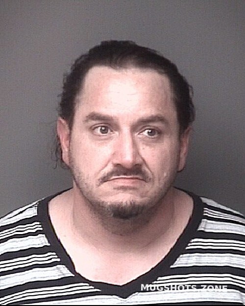 MCINTYRE RANDALL SCOTT 02/04/2021 Dubuque County Mugshots Zone